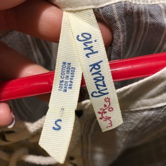 Striped, flowy top - Picture 2 of 4